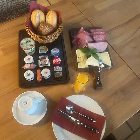 Wirtshaus Am Niederntor Hotel Бломберг Екстериор снимка